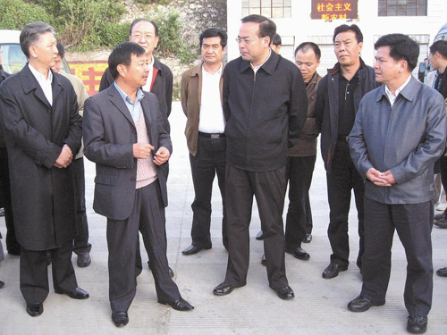 農(nóng)業(yè)部部長孫政才在云南調(diào)研時強(qiáng)調(diào)以貫徹落實黨的十七大精神為動力 切實做好當(dāng)前農(nóng)業(yè)農(nóng)村經(jīng)濟(jì)工作